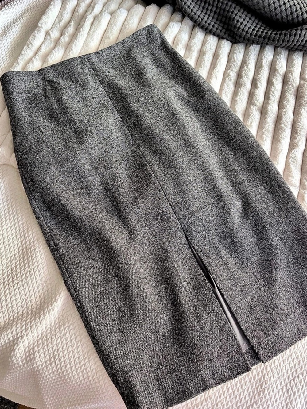 RW& Co. Sutton Tailored Pencil Skirt